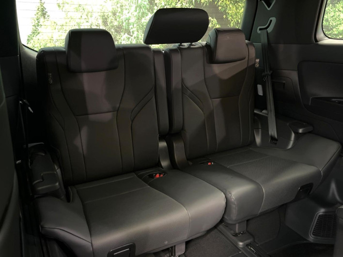 2024 Toyota Alphard 3BA-AGH40W (UW-69ef57c813c06)[11]