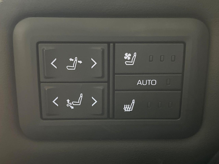 2024 Toyota Alphard 3BA-AGH40W (UW-69ef57c813c06)[10]