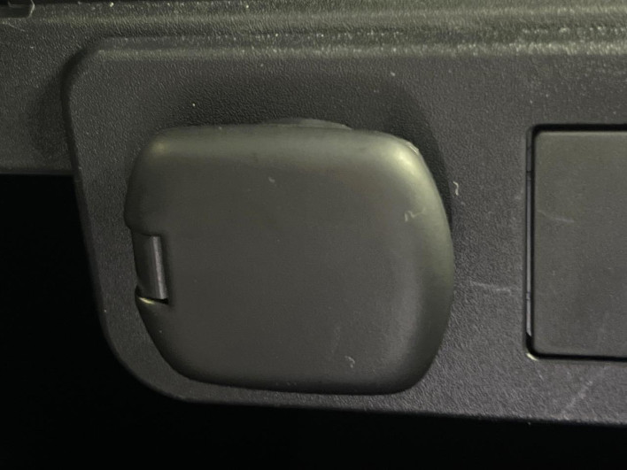 2024 Toyota Alphard 3BA-AGH40W (UW-69ef57c946c6a)[23]