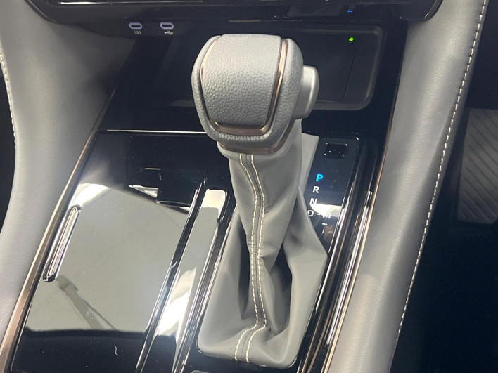 2024 Toyota Alphard 3BA-AGH40W (UW-69ef57c946c6a)[19]