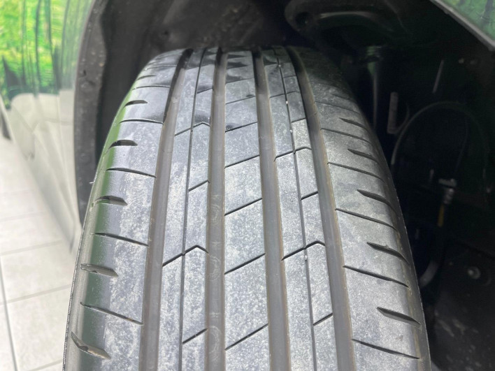 2025 Toyota Alphard 3BA-AGH40W (UW-69ef57c990538)[6]