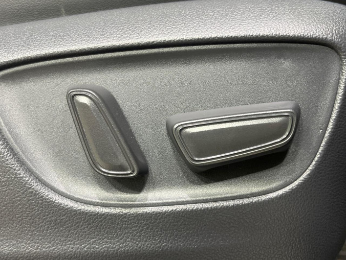 2025 Toyota Alphard 3BA-AGH40W (UW-69ef57c990538)[18]