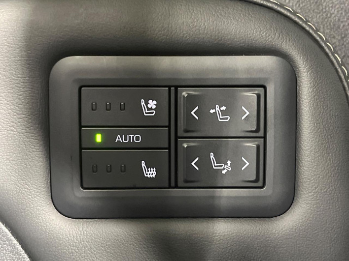 2025 Toyota Alphard 3BA-AGH40W (UW-69ef57c990538)[23]