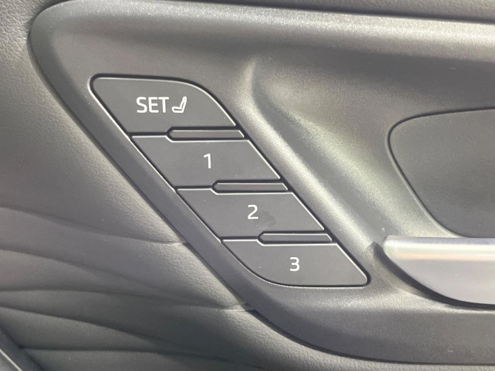 2025 Toyota Alphard 3BA-AGH40W (UW-69ef57c990538)[25]