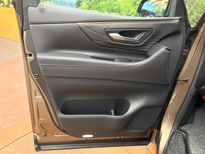 2024 Toyota Alphard 3BA-AGH45W (UW-69ef57c9d5274)[5]