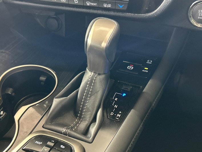 2017 Lexus RX DBA-AGL20W (UW-69ef57ca0c6b2)[19]