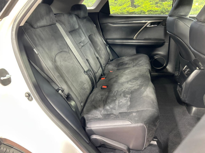 2017 Lexus RX DBA-AGL20W (UW-69ef57ca0c6b2)[26]