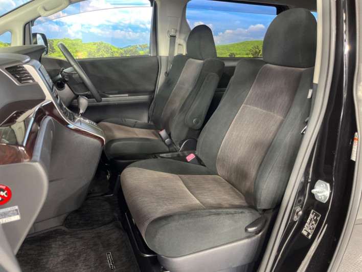 2013 Toyota Alphard DBA-ANH20W (UW-69ef57cba3136)[24]