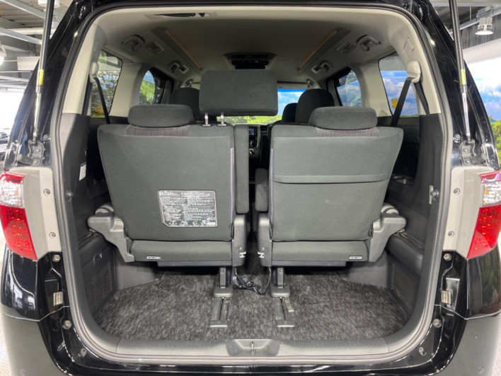 2013 Toyota Alphard DBA-ANH20W (UW-69ef57cba3136)[27]