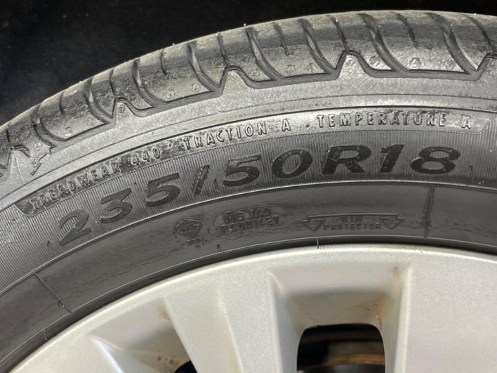 2013 Toyota Alphard DBA-ANH20W (UW-69ef57cba3136)[13]