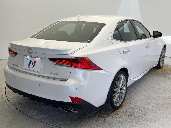 2018 Lexus IS DBA-ASE30 (UW-69ef57cc6be1f)[13]