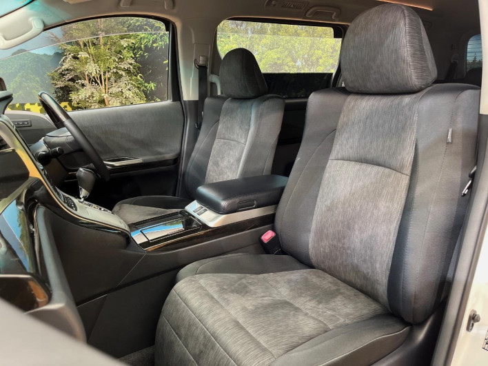 2013 Toyota Alphard Hybrid DAA-ATH20W (UW-69ef57cd6a5e5)[11]