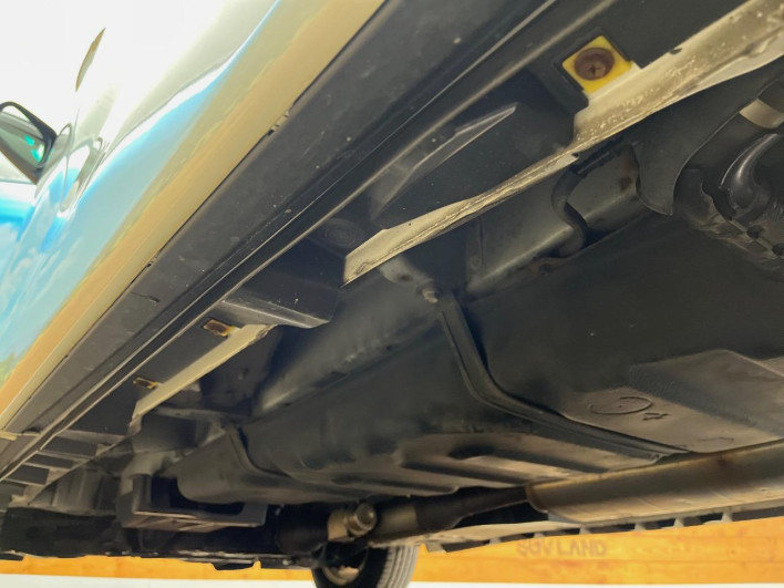 2013 Toyota Alphard Hybrid DAA-ATH20W (UW-69ef57cd6a5e5)[29]