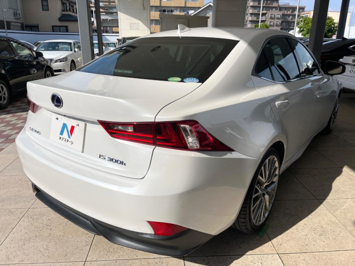 2013 Lexus IS DAA-AVE30 (UW-69ef57cd8cb22)[24]