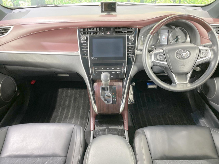 2014 Toyota Harrier Hybrid DAA-AVU65W (UW-69ef57ce2be08)[25]