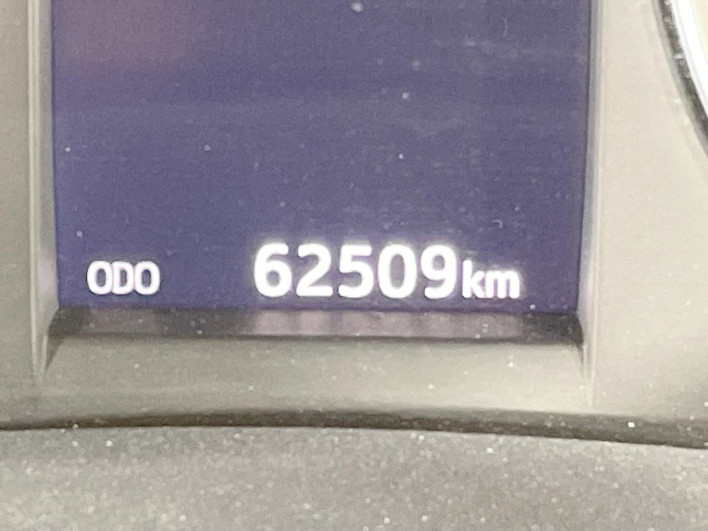 2014 Toyota Harrier Hybrid DAA-AVU65W (UW-69ef57ce2be08)[2]