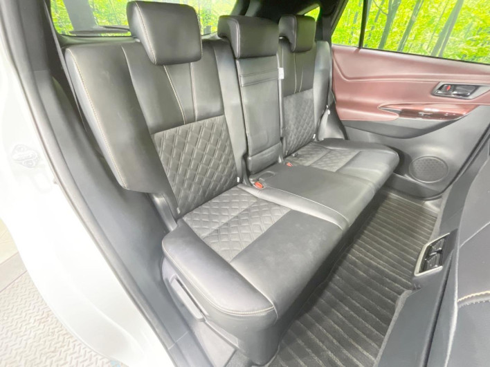 2014 Toyota Harrier Hybrid DAA-AVU65W (UW-69ef57ce2be08)[12]