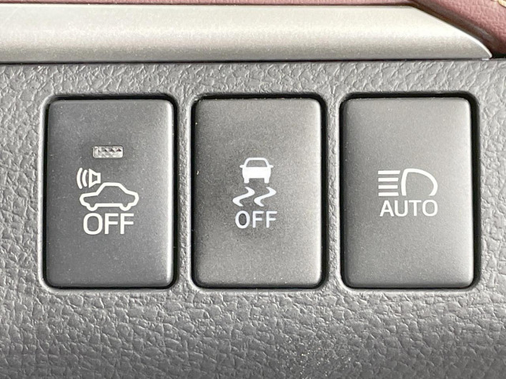 2014 Toyota Harrier Hybrid DAA-AVU65W (UW-69ef57ce2be08)[7]