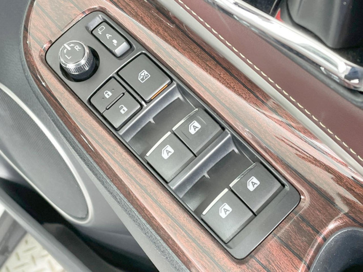 2014 Toyota Harrier Hybrid DAA-AVU65W (UW-69ef57ce2be08)[5]