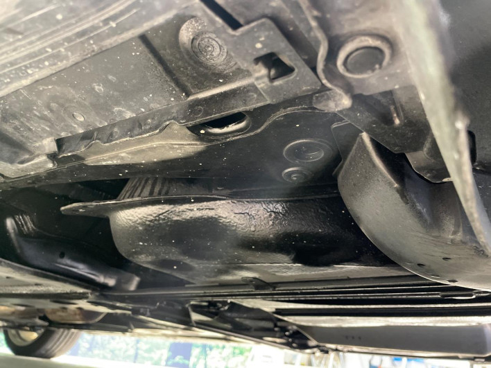 2013 Toyota Crown Hybrid DAA-AWS210 (UW-69ef57cf9d371)[29]