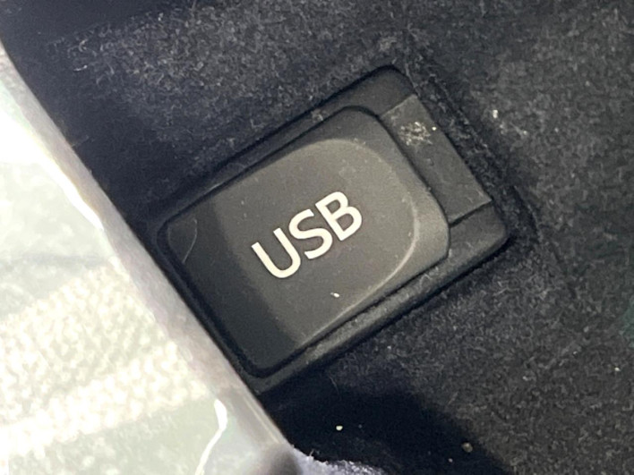 2013 Toyota Crown Hybrid DAA-AWS210 (UW-69ef57cfaed15)[29]