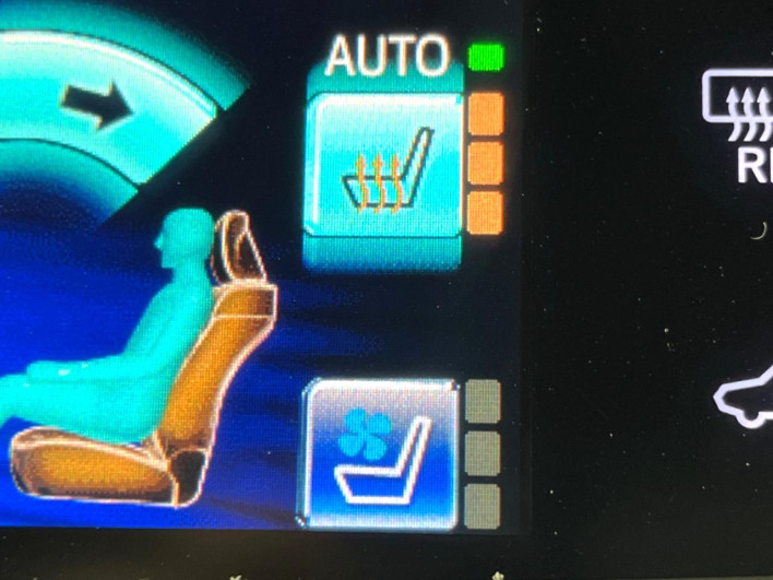 2013 Toyota Crown Hybrid DAA-AWS210 (UW-69ef57cfaed15)[26]