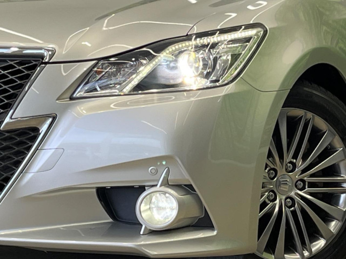 2013 Toyota Crown Hybrid DAA-AWS210 (UW-69ef57cfc9b44)[20]