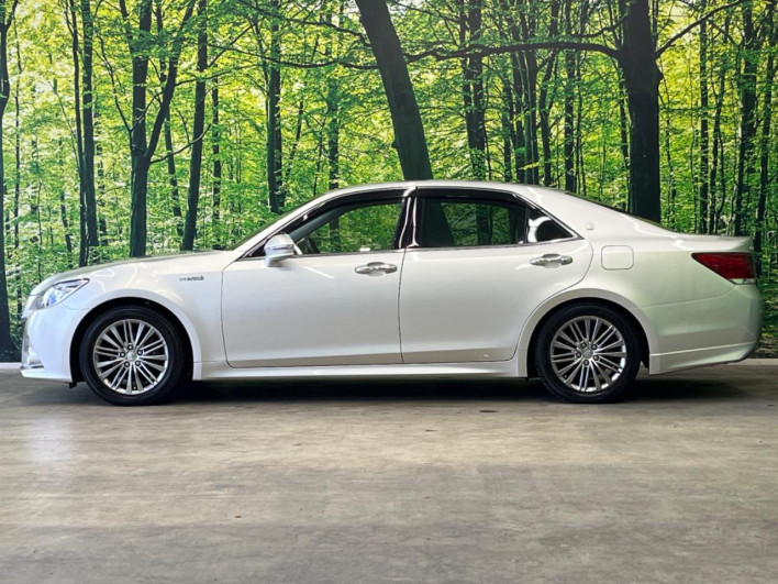 2013 Toyota Crown Hybrid DAA-AWS210 (UW-69ef57cfc9b44)[27]