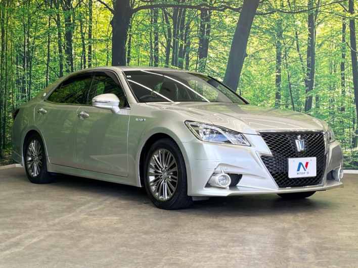 2013 Toyota Crown Hybrid DAA-AWS210 (UW-69ef57cfc9b44)[26]