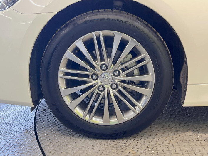 2015 Toyota Crown Hybrid DAA-AWS210 (UW-69ef57d03a7ef)[14]