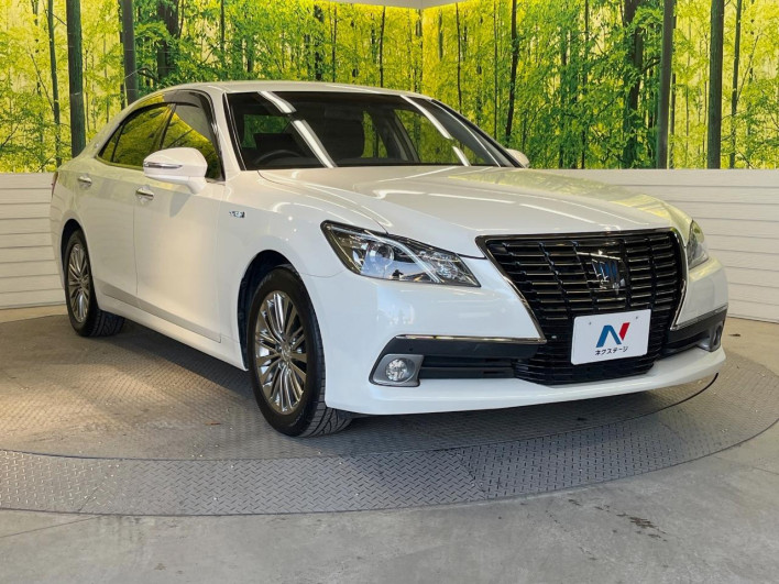 2015 Toyota Crown Hybrid DAA-AWS210 (UW-69ef57d03a7ef)[10]
