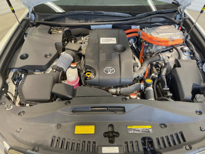 2015 Toyota Crown Hybrid DAA-AWS210 (UW-69ef57d03a7ef)[5]