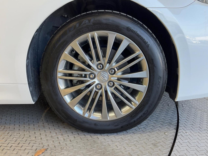 2015 Toyota Crown Hybrid DAA-AWS210 (UW-69ef57d03a7ef)[11]