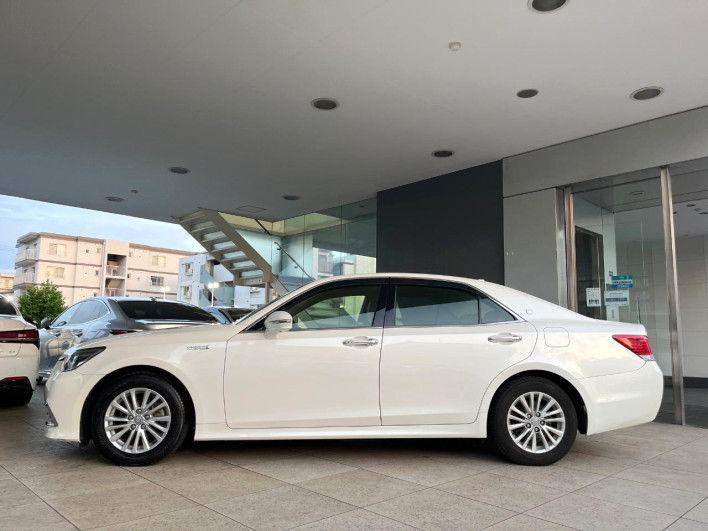 2015 Toyota Crown Hybrid DAA-AWS210 (UW-69ef57d1ad294)[21]