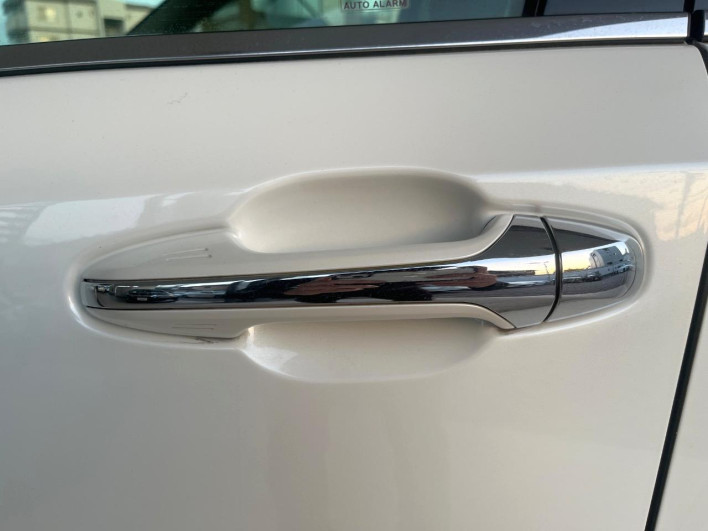 2015 Toyota Crown Hybrid DAA-AWS210 (UW-69ef57d1ad294)[8]