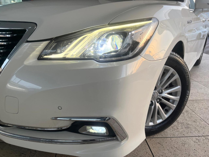 2015 Toyota Crown Hybrid DAA-AWS210 (UW-69ef57d1ad294)[6]