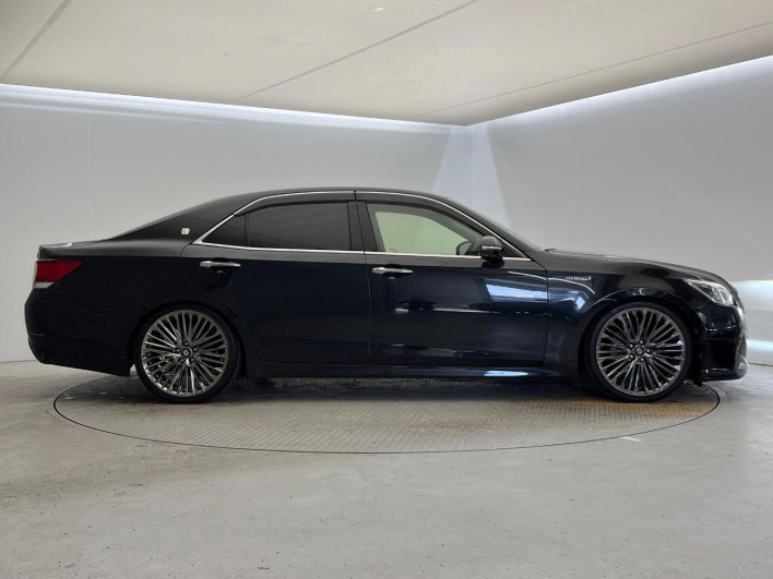 2016 Toyota Crown Hybrid DAA-AWS210 (UW-69ef57d1ed350)[15]