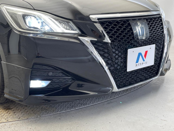 2016 Toyota Crown Hybrid DAA-AWS210 (UW-69ef57d1ed350)[14]