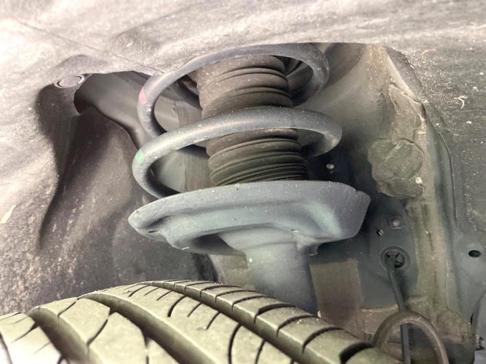 2019 Toyota RAV4 6BA-MXAA54 (UW-69ef57d269d1f)[17]