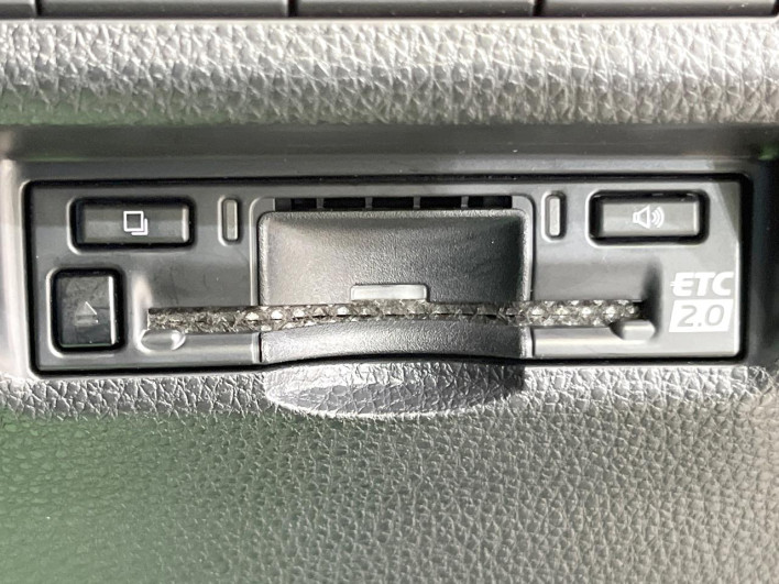 2023 Toyota RAV4 6AA-AXAH54 (UW-69ef57d3b3c39)[19]