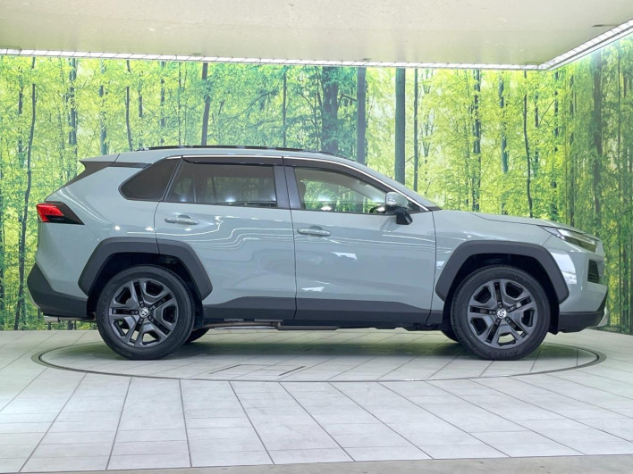 2023 Toyota RAV4 6AA-AXAH54 (UW-69ef57d3b3c39)[8]