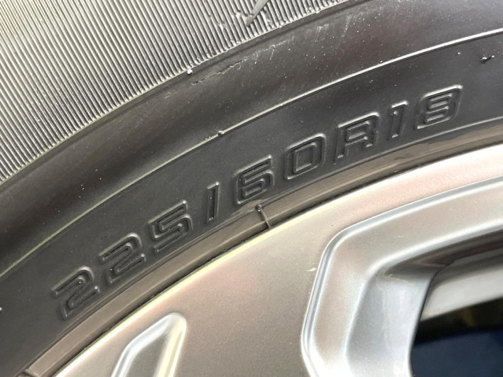 2020 Toyota RAV4 6AA-AXAH54 (UW-69ef57d3ccc38)[19]