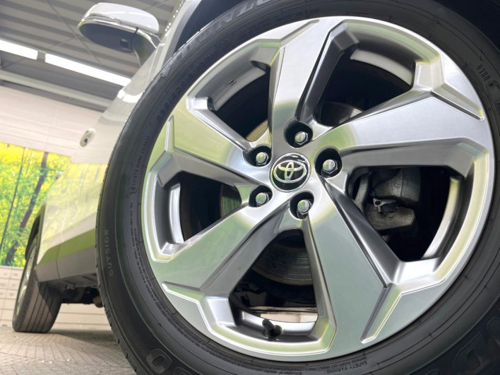 2020 Toyota RAV4 6AA-AXAH54 (UW-69ef57d3ccc38)[18]