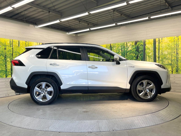 2020 Toyota RAV4 6AA-AXAH54 (UW-69ef57d3ccc38)[13]