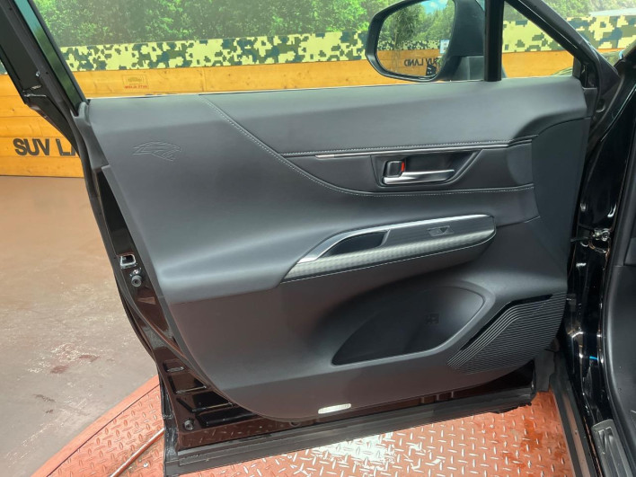 2021 Toyota Harrier Hybrid 6AA-AXUH80 (UW-69ef57d473557)[13]