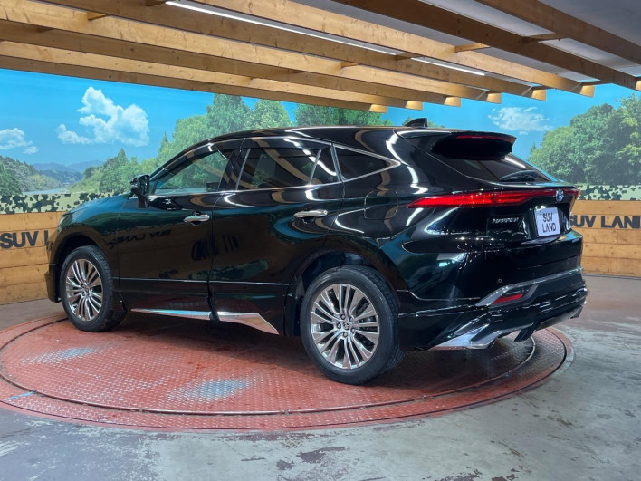 2021 Toyota Harrier Hybrid 6AA-AXUH80 (UW-69ef57d473557)[4]