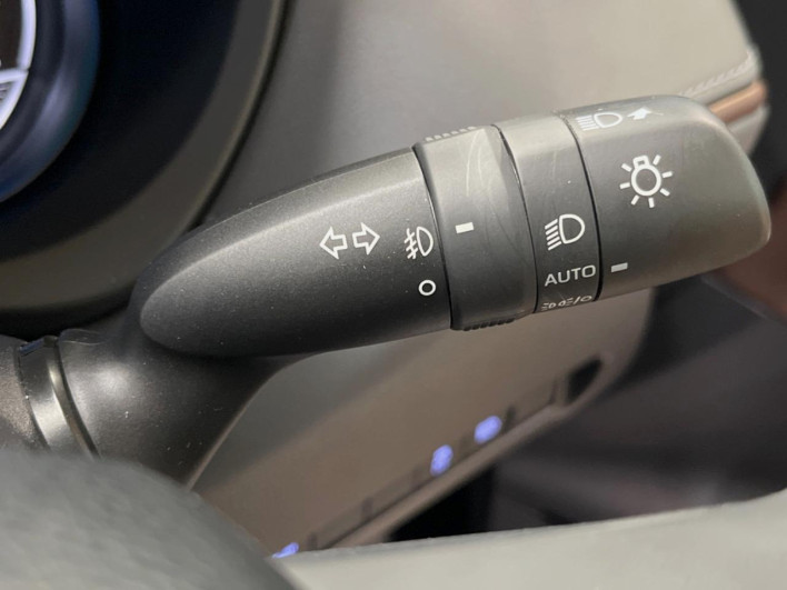 2021 Toyota Harrier Hybrid 6AA-AXUH80 (UW-69ef57d4e73a7)[7]