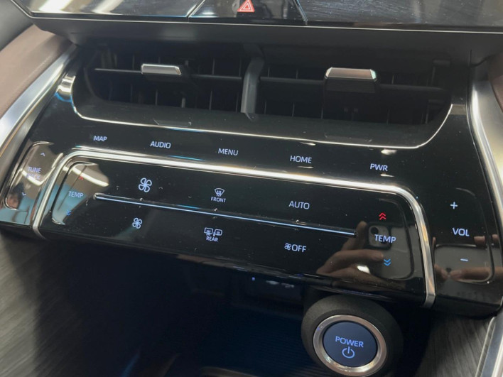 2021 Toyota Harrier Hybrid 6AA-AXUH80 (UW-69ef57d4e73a7)[11]