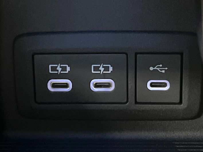 2023 Toyota Harrier Hybrid 6AA-AXUH80 (UW-69ef57d57ef64)[29]