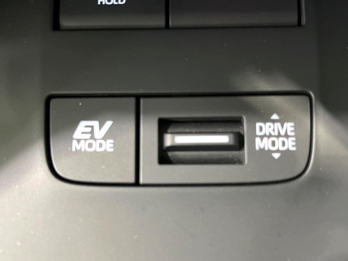 2023 Toyota Harrier Hybrid 6AA-AXUH80 (UW-69ef57d57ef64)[21]